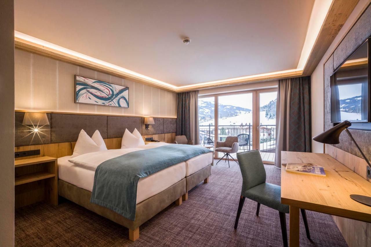 Hotel Zentral ****Superior Kirchberg in Tirol Exterior foto