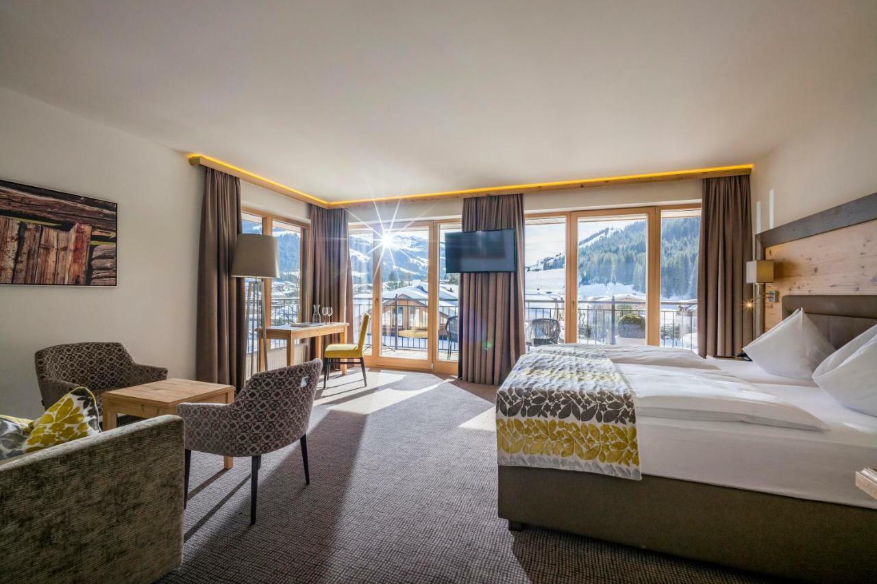 Hotel Zentral ****Superior Kirchberg in Tirol Exterior foto